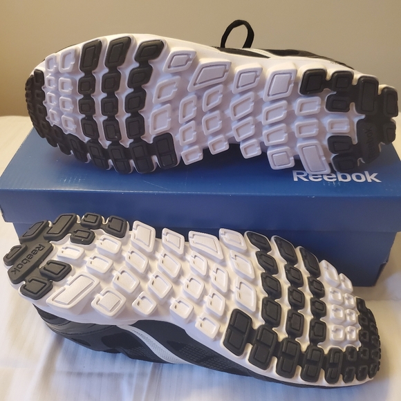 REEBOK Sneakers - Picture 3 of 7